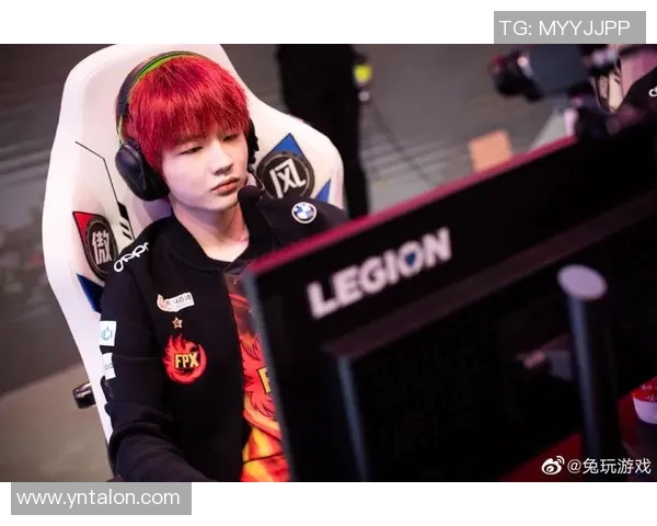 王者荣耀焦点分析：FPX战队在比赛中的快速反应与战术运用探讨